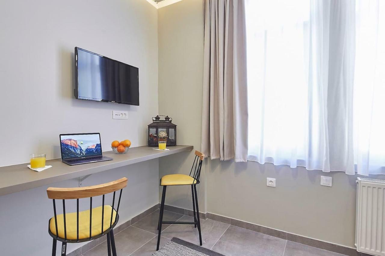 Old Athens Style 1Bdr With Acropolis View Rooftop! Exteriör bild